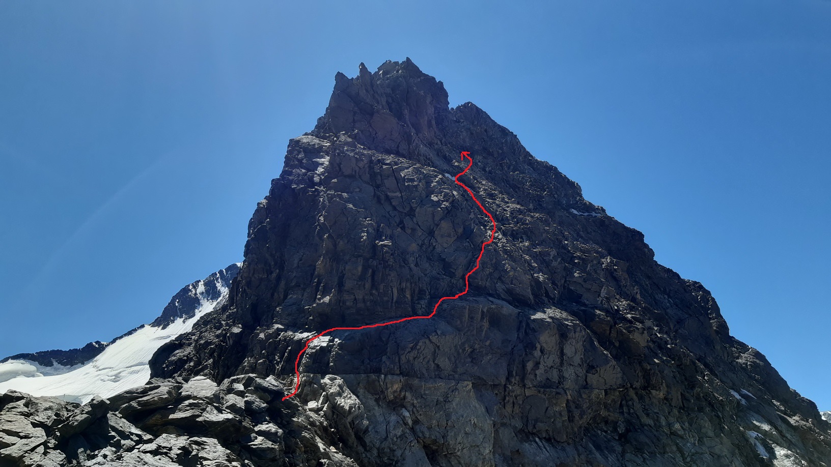 nástup na skalný hrebeň z Fuorcla Prievlusa nástup_na_skalný_hrebeň_z_Fuorcla_Prievlusa